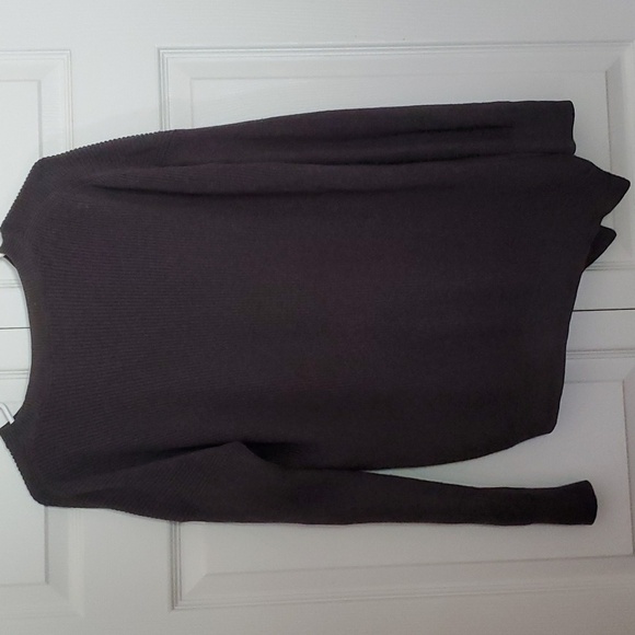 Athleta Rest Day Asymmetrical Knit Sweater Size XS - Picture 4 of 10
